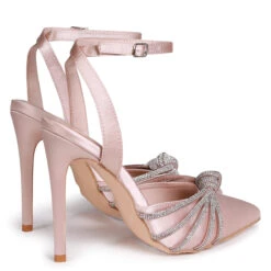 ILLUMINATE 9 ILLUMINATE -Heel Luxe Shop 3N4A8773