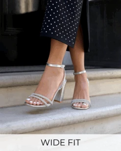 AMELIE 13 AMELIE -Heel Luxe Shop 6 b4e76148 1005 4855 825b c180ae3bdcca