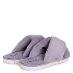 CLOUD -Heel Luxe Shop IMG 6665 019b681a d150 4260 b2a3 2d7c8db63ba8