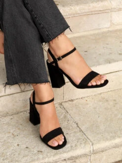 BEVERLEY 13 BEVERLEY -Heel Luxe Shop IMG 6941ln