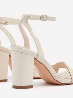 REGINA -Heel Luxe Shop REGINANUDEPU 4