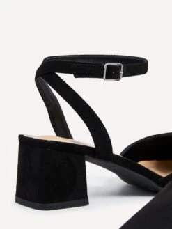 SUZY 10 SUZY -Heel Luxe Shop SUZYBLACKSUEDE 4 b32666a8 ee7d 4291 99e8 152c16054b9e